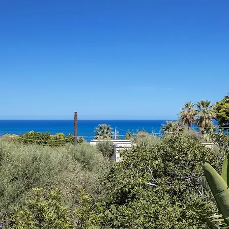 Mendolia Ai Caracoli Villa *